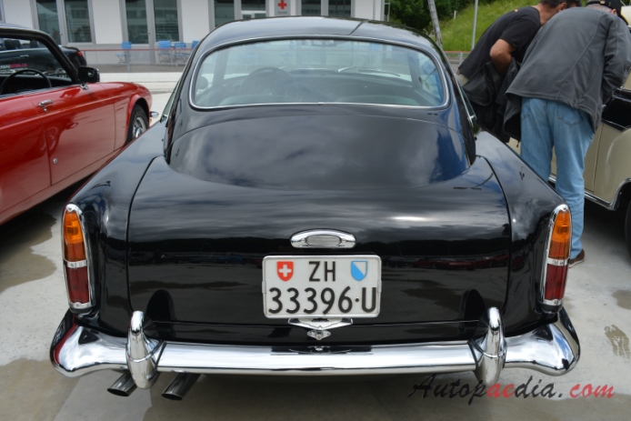 Aston Martin DB4 1958-1963 (1960-1961 Series 2 Coupé 2d), rear view
