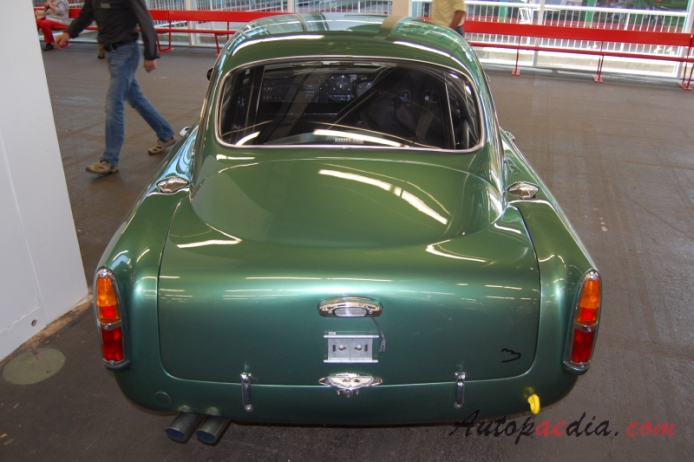 Aston Martin DB4 1958-1963 (1960 GT), rear view