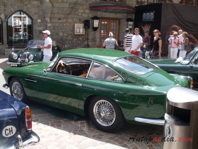 Aston Martin DB4 1958-1963 (1960 Series 1 saloon 2+2), left side view