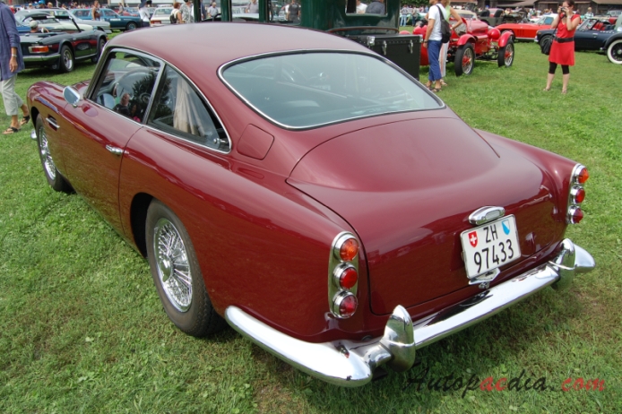 Aston Martin DB4 1958-1963 (1961 Series 3 Coupé 2d),  left rear view