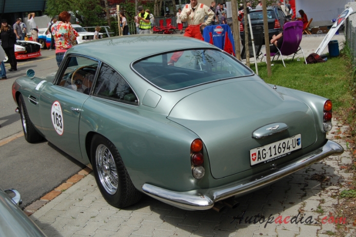 Aston Martin DB4 1958-1963 (1962 Series 5 Vantage), lewy tył