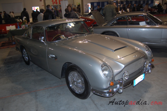 Aston Martin DB5 1963-1965 (Coupé 2d), right front view