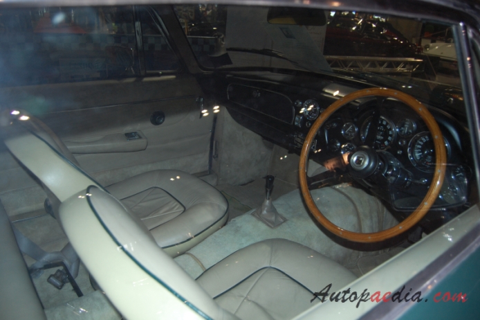 Aston Martin DB6 1965-1971 (1965-1969 Mk I Vantage), wnętrze