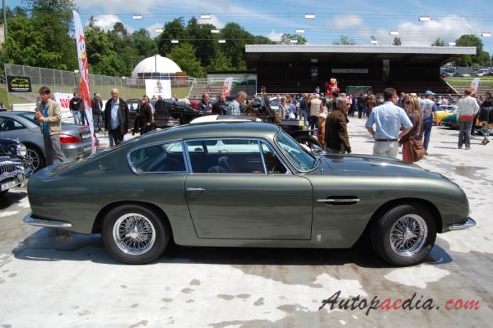 Aston Martin DB6 1965-1971 (1965-1969 Mk I Vantage), prawy bok