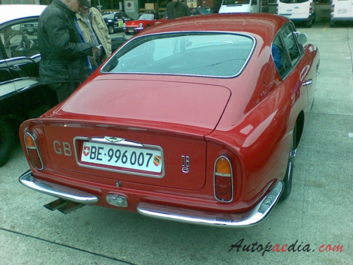 Aston Martin DB6 1965-1971 (1966 Mk I Vantage), lewy tył