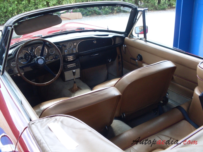 Aston Martin DB6 1965-1971 (1969 Mk I Vantage Volante), interior