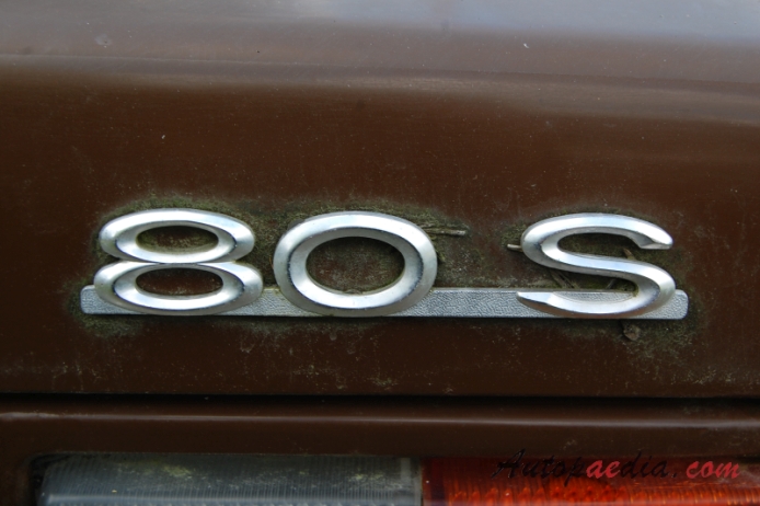 Audi 80 B1 1972-1978 (1972-1976 80S sedan 2d), emblemat tył 
