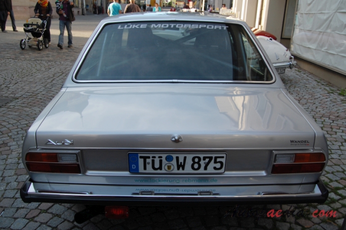 Audi 80 B1 1972-1978 (1975 sedan 2d), tył