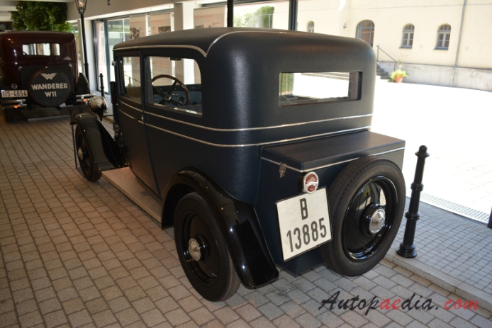 Audi typ P 1931-1932 (1931 Audi P 5/30 PS saloon 2d), lewy tył