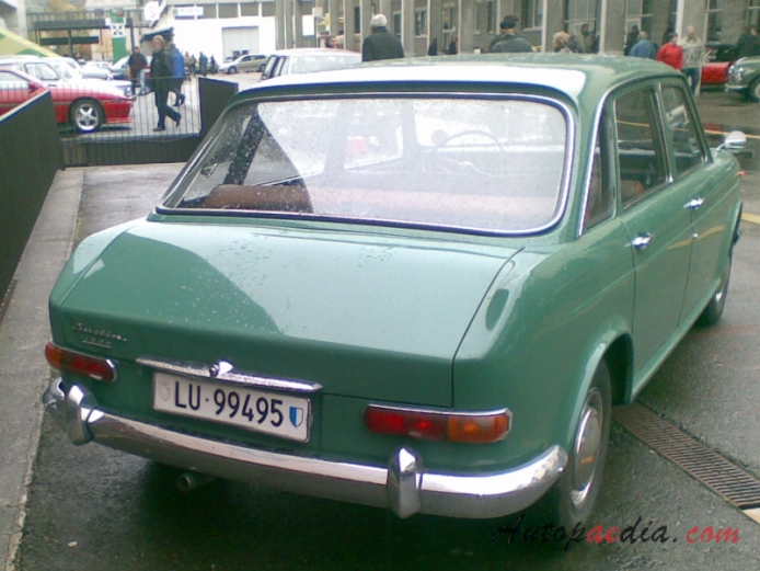 Austin 1800 (BMC ADO17) 1964-1975 (1964-1968 Mark I sedan 4d), prawy tył