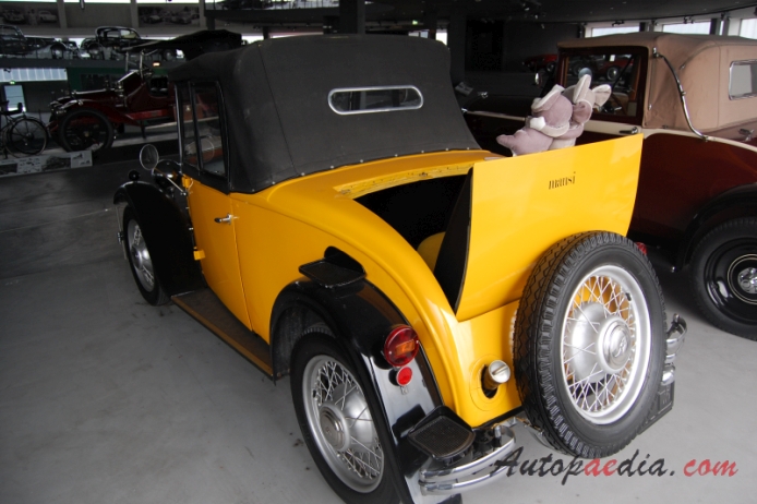 Austin Seven 1922-1939 (1933 tourer), lewy tył