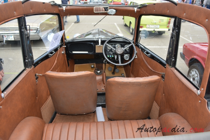 Austin Seven 1922-1939 (1935 Ruby cabriolet 2d), wnętrze