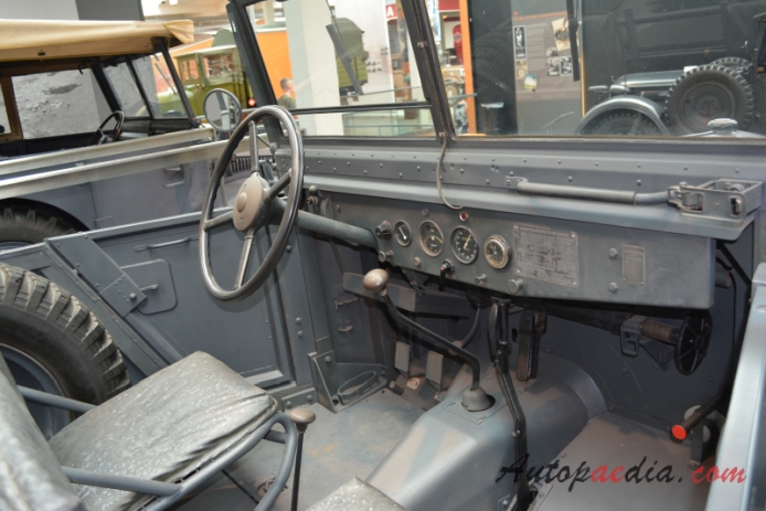 Auto Union typ 40 (KFZ 15) 1940-1942 (1941 pojazd wojskowy), wnętrze