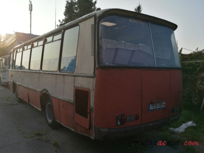 Autosan H9 1973-2002 (1976-1992 Autosan H9/I bus),  left rear view