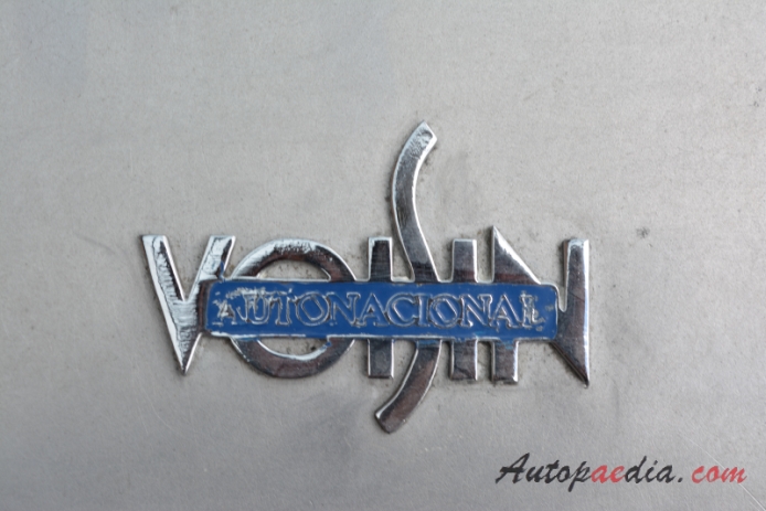 Avions Voisin Biscuter 1954-1958 (1956), front emblem  