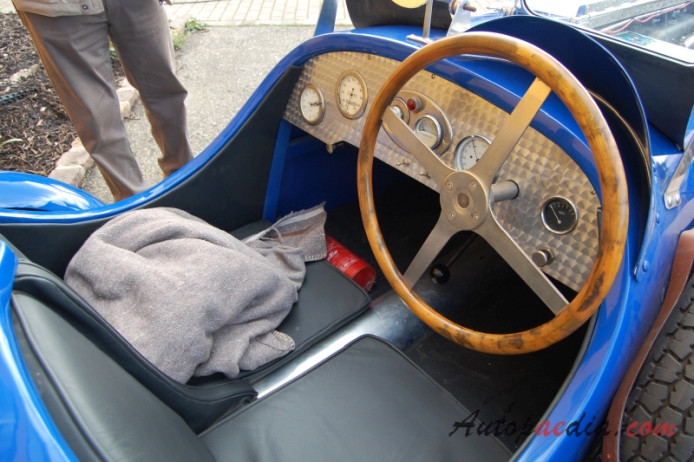 B.N.C. 527 Monza 1929 (roadster 2d), wnętrze