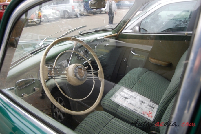BMW 501 1952-1958 (1952-1954 Series 1 saloon 4d), interior
