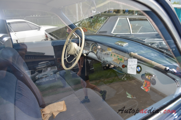 BMW 501 1952-1958 (saloon 4d), wnętrze