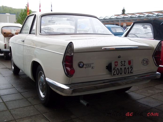 BMW 700 1959-1965 (1963 Coupé 2d),  left rear view