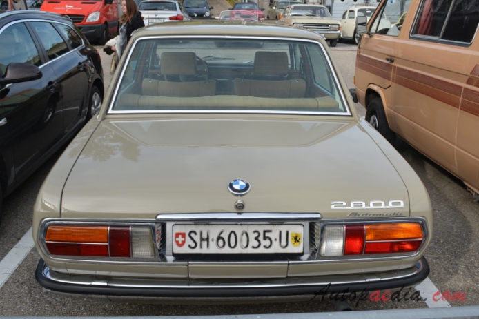 BMW E3 (New Six) 1968-1977 (1968-1971 2800 sedan 4d), rear view