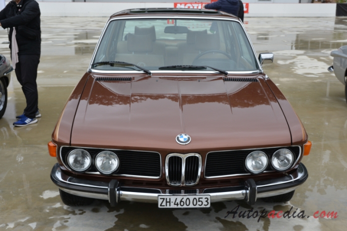 BMW E3 (New Six) 1968-1977 (1971-1977 3.0Si sedan 4d), przód
