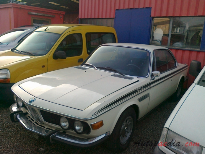 BMW E9 1968-1975 (1971-1975 3.0 CS), left front view