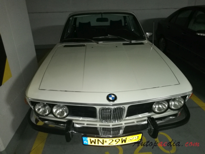BMW E9 1968-1975 (1971-1975 3.0 CS), przód