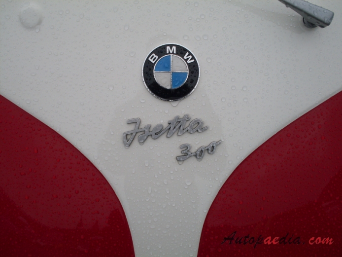 BMW Isetta Export 1956-1962 (1957 300cc), front emblem  