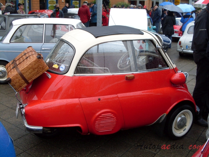 BMW Isetta Export 1956-1962 (1957 300cc), right side view