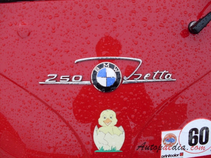 BMW Isetta Export 1956-1962 (1958 250cc), front emblem  
