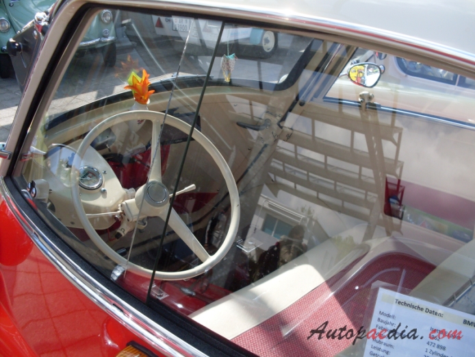 BMW Isetta Export 1956-1962 (1962 250cc), interior