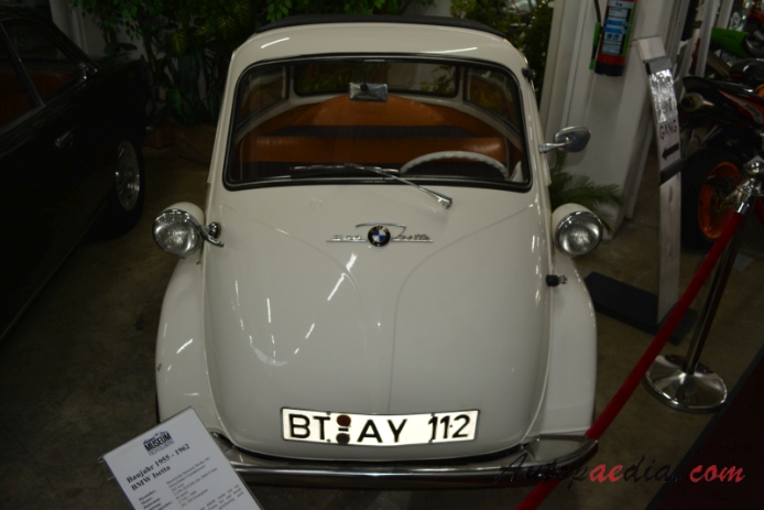 BMW Isetta Export 1956-1962 (250 ccm), front view