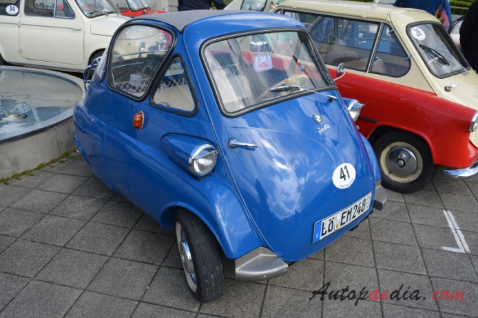 BMW Isetta Standard 1955-1956 (1955 250cc), right front view
