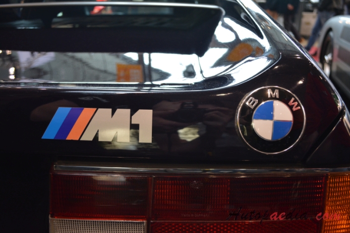 BMW M1 1978-1981 (1980), emblemat tył 