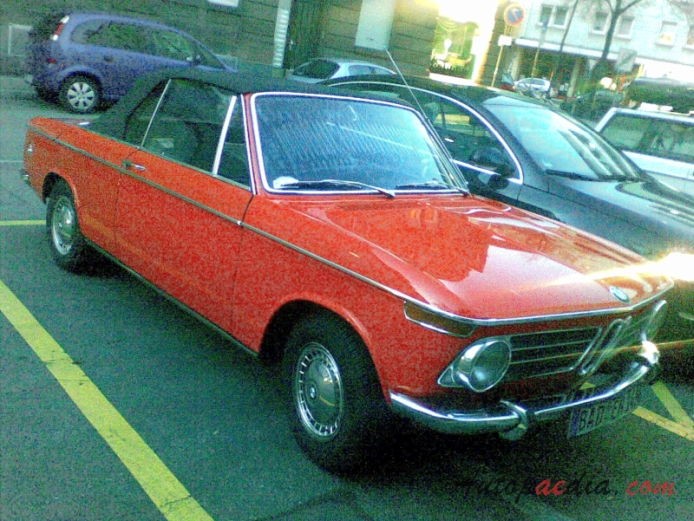 BMW Neue Klasse 1962-1977 (1968-1971 2002 cabriolet 2d), right front view