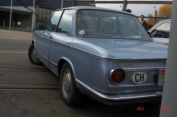 BMW Neue Klasse 1962-1977 (1968-1973 2002 sedan 2d),  left rear view
