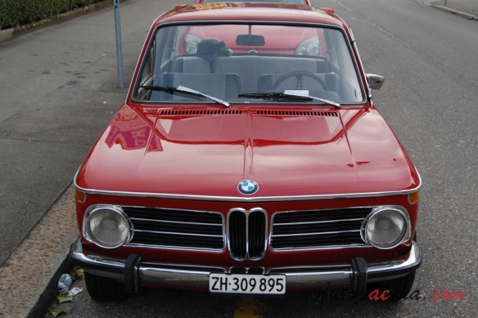 BMW Neue Klasse 1962-1977 (1971-1973 1602 sedan 2d), front view