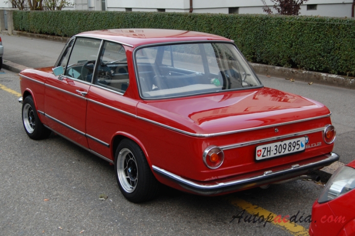 BMW Neue Klasse 1962-1977 (1971-1973 1602 sedan 2d), lewy tył