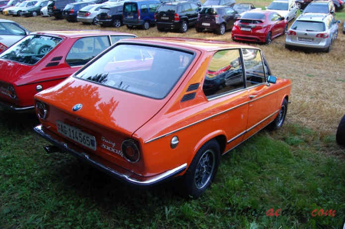 BMW Neue Klasse 1962-1977 (1971-1973 2000tii touring 3d), right rear view