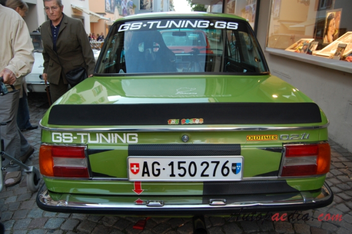 BMW Neue Klasse 1962-1977 (1976 1502 sedan 2d), rear view