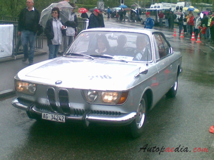 BMW Neue Klasse Coupé 1965-1969 (1967 2000CS), left front view