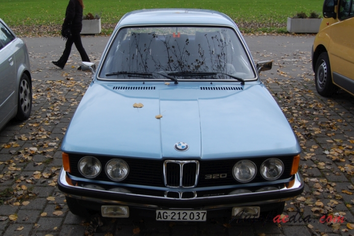 BMW E21 (Series 3 1. generacja) 1975-1983 (1975-1978 320 sedan 2d), przód