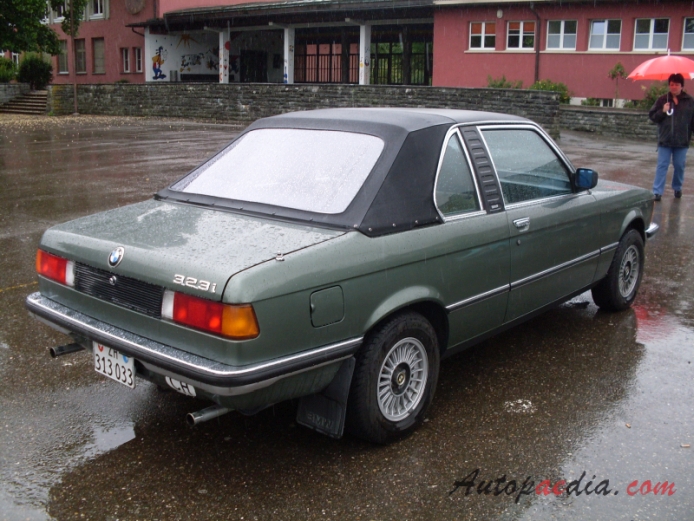 BMW E21 (Series 3 1st generation) 1975-1983 (1981 323i Baur TopCabriolet), right rear view