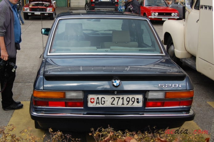 BMW E28 (2nd generation Series 5) 1981-1988 (1986 528i sedan 4d), rear view