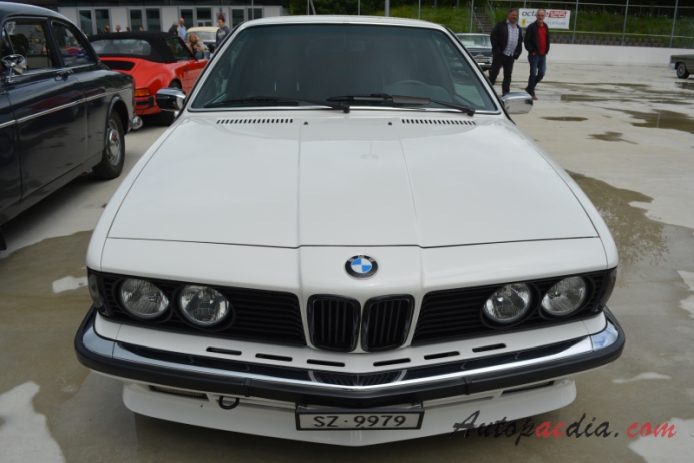 BMW E24 (1. generacja Series 6) 1976-1989 (1982-1987 635 CSi Coupé 2d), przód