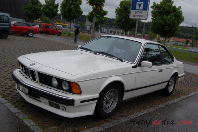 BMW E24 (1st generation Series 6) 1976-1989 (1987-1989 635 CSi Coupé 2d), left front view
