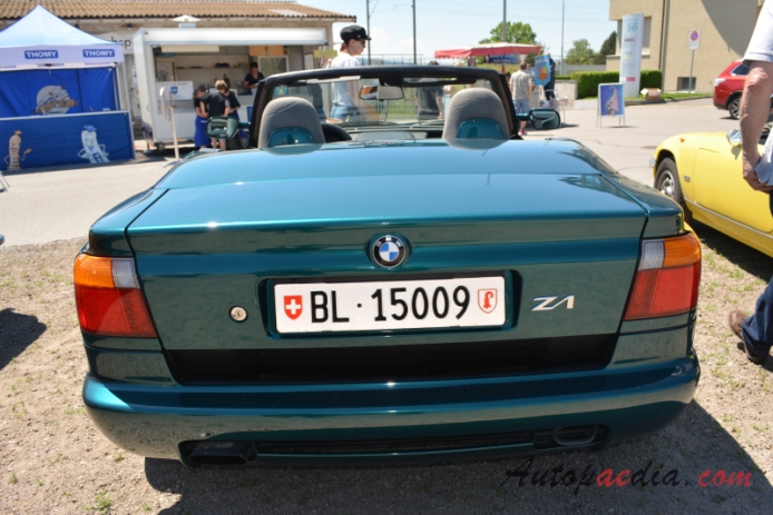BMW Z1 1989-1991 (roadster 2d), rear view