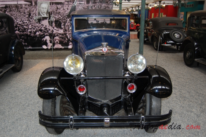 Ballot RH3 1929-1932 (1930 berline 4d), front view