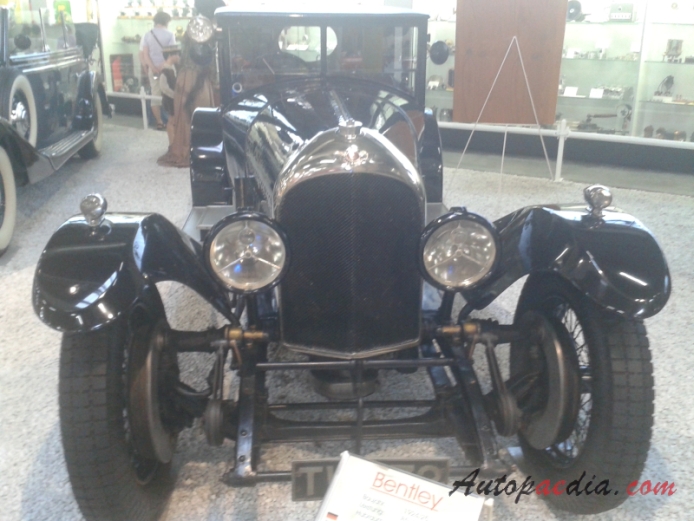 Bentley 3 Litre 1921-1929 (1924 FHC Coupé 2d), przód