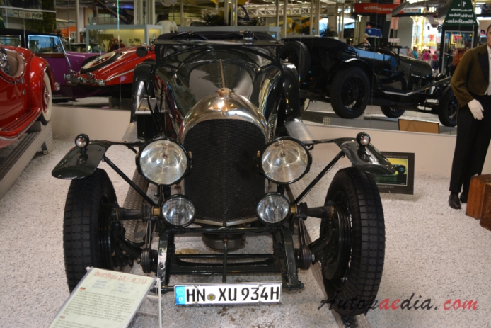 Bentley 3 Litre 1921-1929 (1924 Open Tourer), przód
